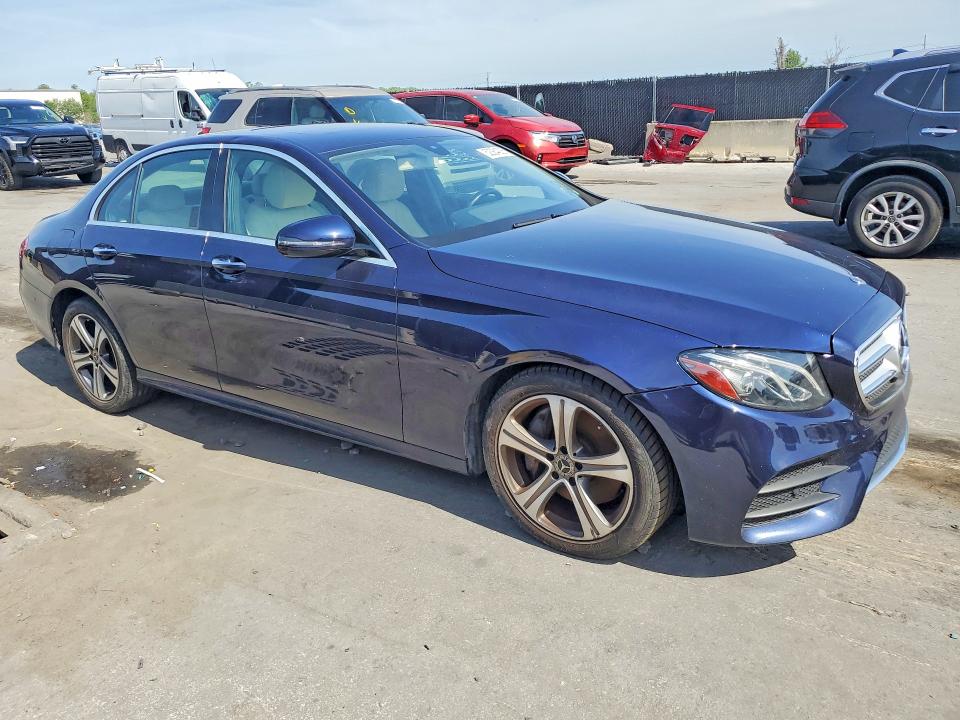 Продаж на аукціоні авто 2020 Mercedes-benz E, vin: W1KZF8DBXLA827119, номер лоту: 52384206