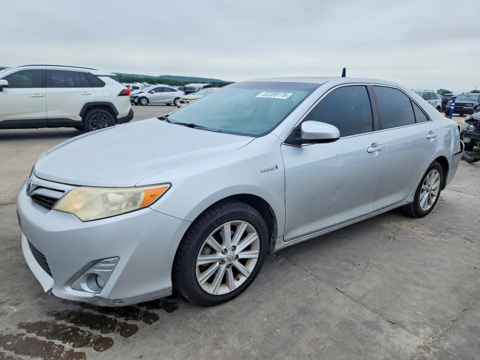 2013 Toyota Camry Hybrid მანქანა იყიდება აუქციონზე, vin: 4T1BD1FK5DU086170, აუქციონის ნომერი: 52209176