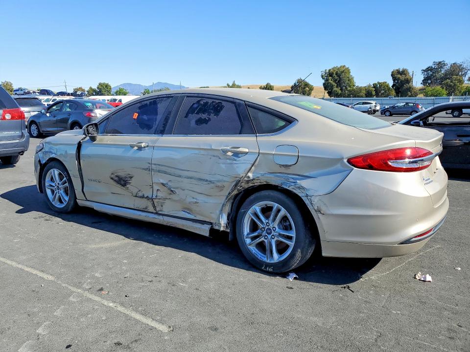 2018 Ford Fusion მანქანა იყიდება აუქციონზე, vin: 3FA6P0LUXJR235081, აუქციონის ნომერი: 54127906