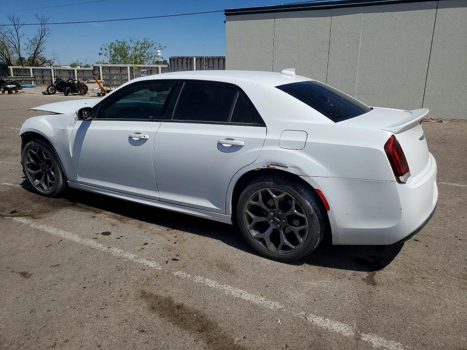 Продажа на аукционе авто 2018 Chrysler 300, vin: 2C3CCABG8JH191561, номер лота: 53965346