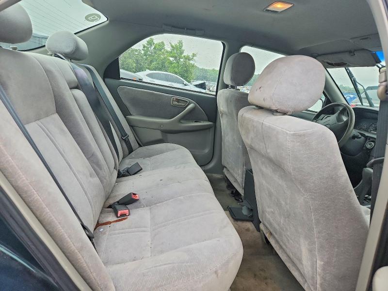 54879076 :رقم المزاد ، JT2BG22K9W0137373 vin ، 1998 Toyota Camry مزاد بيع