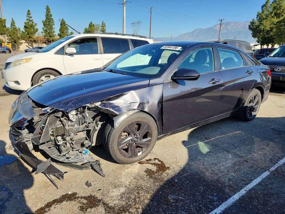 52844186 :رقم المزاد ، 5NPLM4AG1MH051116 vin ، 2021 Hyundai Elantra مزاد بيع