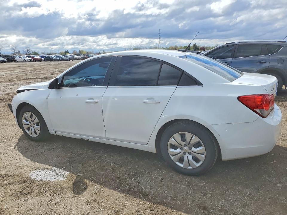 53527066 :رقم المزاد ، 1G1PC5SB9E7403676 vin ، 2014 Chevrolet Cruze مزاد بيع