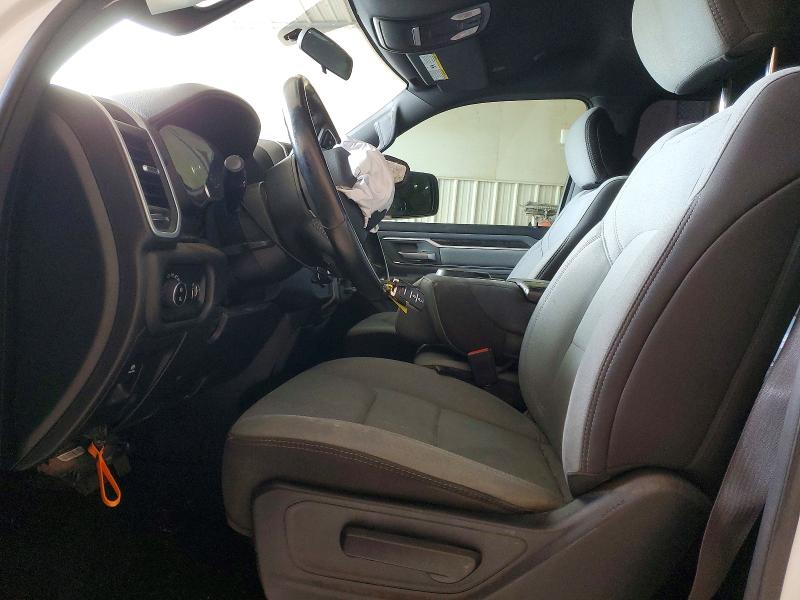 52069456 :رقم المزاد ، 1C6RREBTXMN832253 vin ، 2021 Ram 1500 مزاد بيع