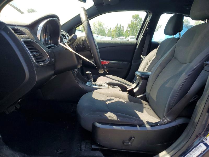 55418406 :رقم المزاد ، 1C3CCBBB1DN542915 vin ، 2013 Chrysler 200 مزاد بيع