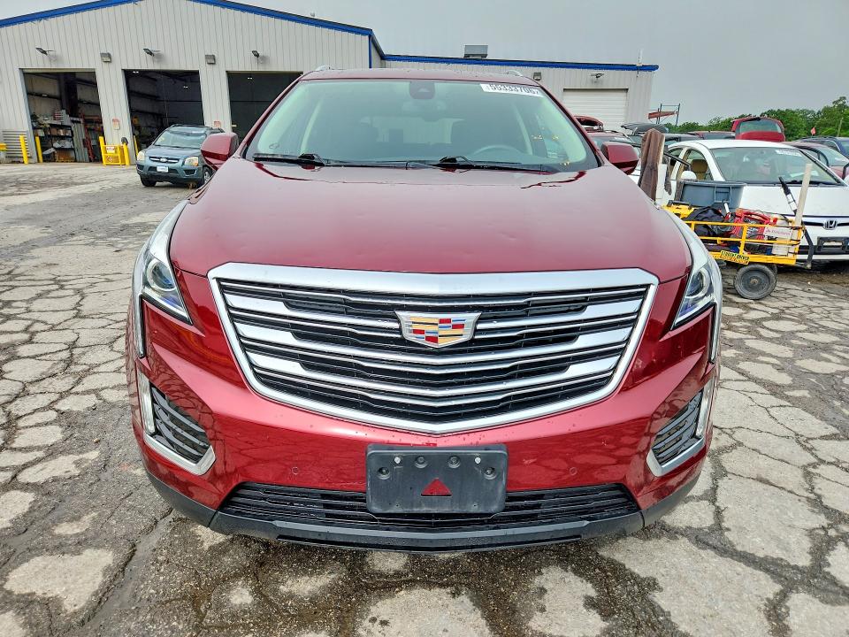 55333706 :رقم المزاد ، 1GYKNBRS1HZ159427 vin ، 2017 Cadillac Xt5 مزاد بيع