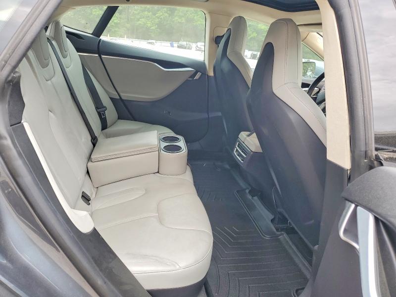 52353196 :رقم المزاد ، 5YJSA1CN0DFP19632 vin ، 2013 Tesla Model S مزاد بيع