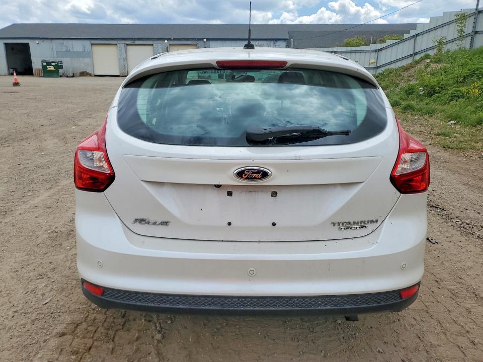 2013 Ford Focus მანქანა იყიდება აუქციონზე, vin: 1FADP3N25DL131072, აუქციონის ნომერი: 51354186
