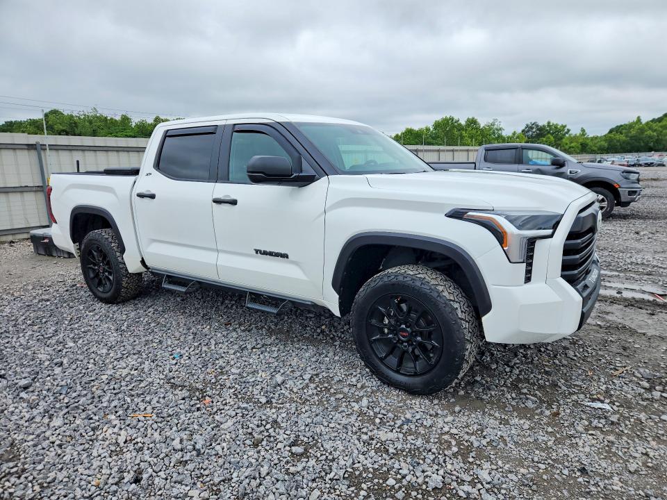 Продажа на аукционе авто 2024 Toyota Tundra, vin: 5TFLA5DB9RX158568, номер лота: 52822196