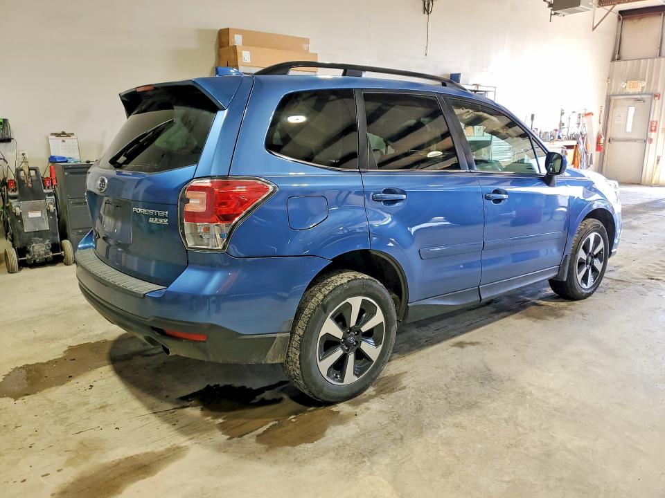 55278356 :رقم المزاد ، JF2SJAJC0HH484707 vin ، 2017 Subaru Forester مزاد بيع