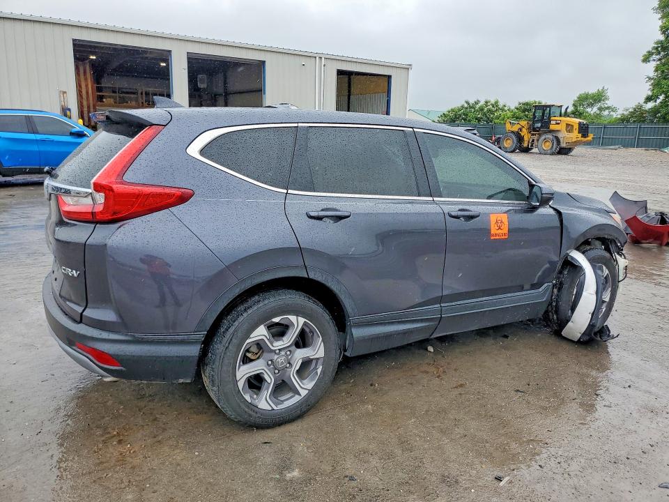 54679146 :رقم المزاد ، 7FARW1H8XJE040308 vin ، 2018 Honda Cr-v مزاد بيع