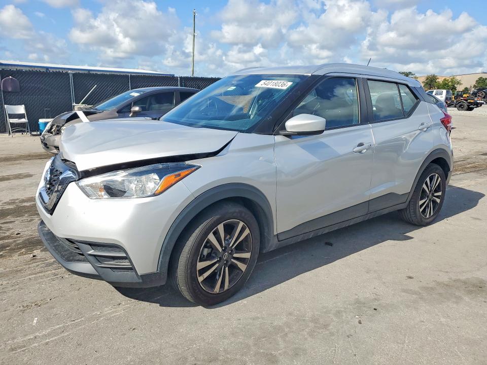 54018036 :رقم المزاد ، 3N1CP5CU3KL536051 vin ، 2019 Nissan Kicks مزاد بيع