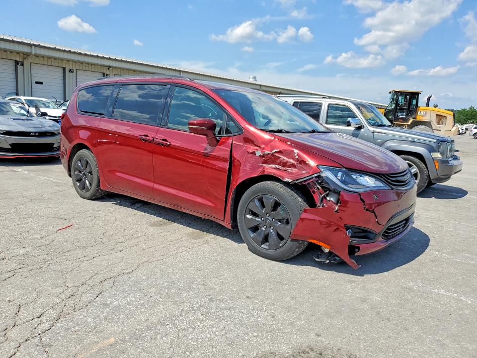 55323196 :رقم المزاد ، 2C4RC1N73KR722422 vin ، 2019 Chrysler Pacifica مزاد بيع