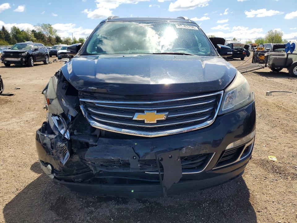 53603796 :رقم المزاد ، 1GNKRGKDXFJ257118 vin ، 2015 Chevrolet Traverse مزاد بيع
