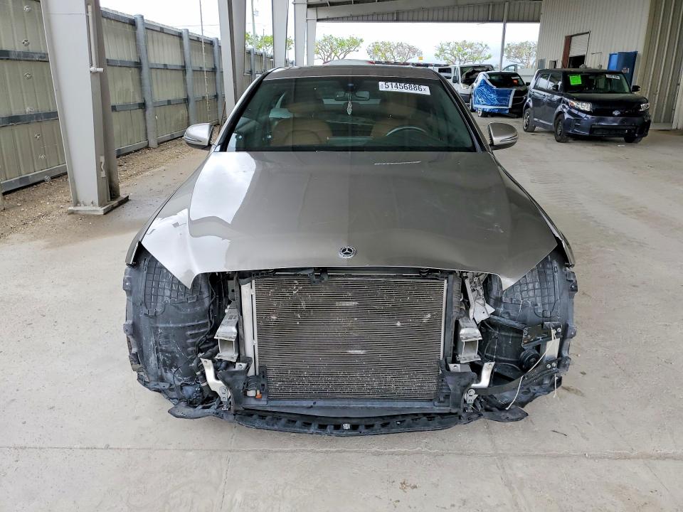 51456886 :رقم المزاد ، 55SWF8DB7KU303265 vin ، 2019 Mercedes-benz C مزاد بيع