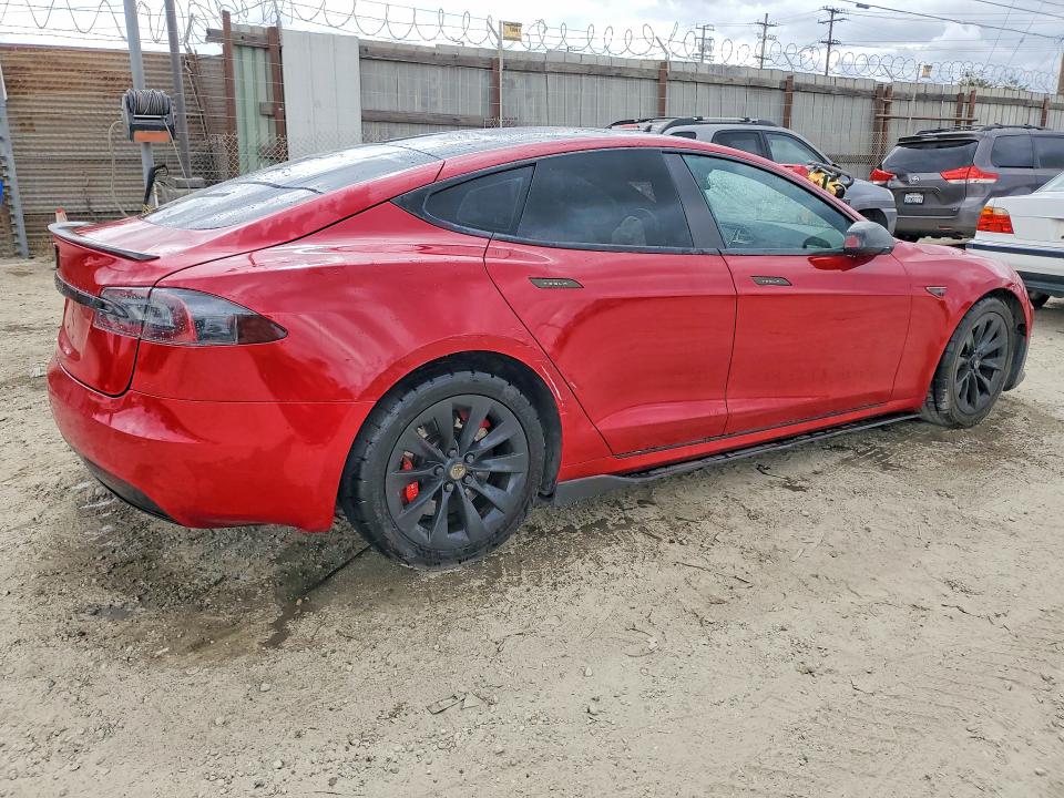 2016 Tesla Model S მანქანა იყიდება აუქციონზე, vin: 5YJSA1E15GF152798, აუქციონის ნომერი: 54978236