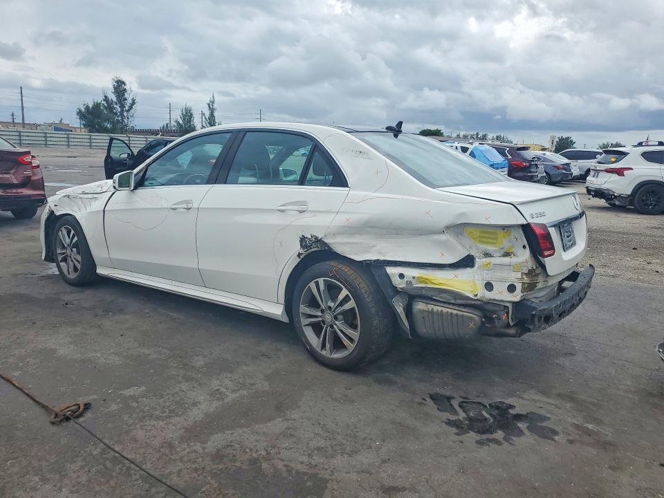 Продажа на аукционе авто 2016 Mercedes-benz E, vin: WDDHF9HB5GB204163, номер лота: 51946406