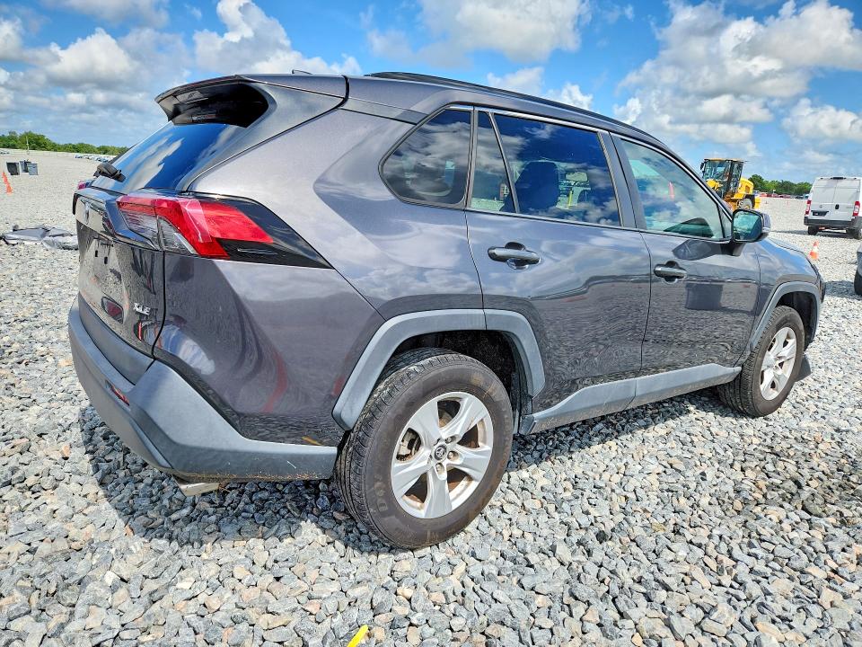 54639446 :رقم المزاد ، 2T3W1RFV3KW015573 vin ، 2019 Toyota Rav4 مزاد بيع