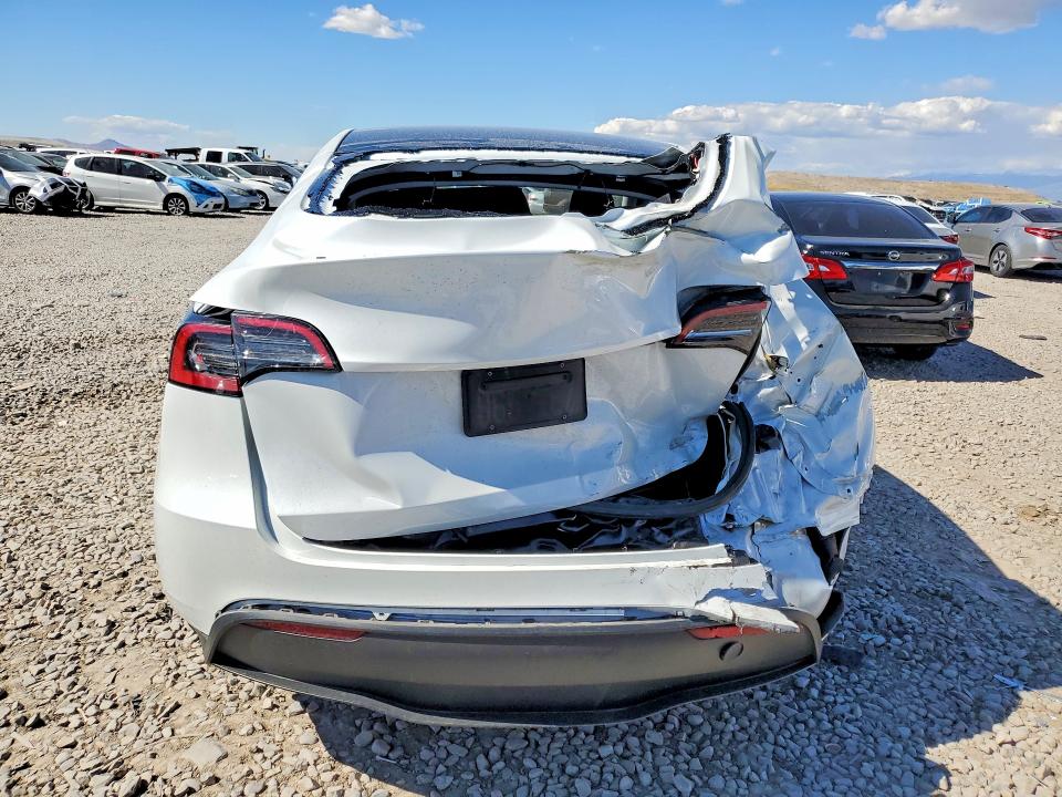 Продаж на аукціоні авто 2023 Tesla Model Y, vin: 7SAYGDEE8PF692517, номер лоту: 53980366