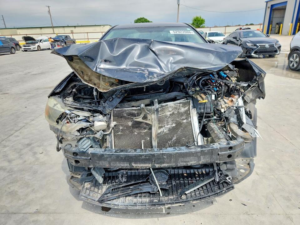 52923986 :رقم المزاد ، 5YFBURHE0FP320015 vin ، 2015 Toyota Corolla مزاد بيع