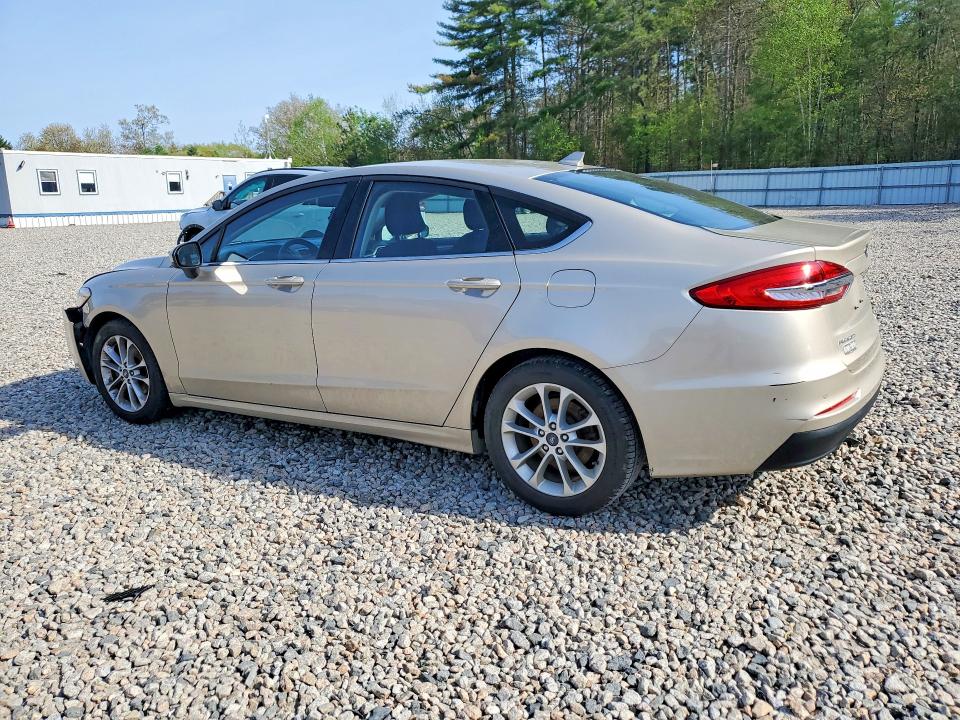 54070156 :رقم المزاد ، 3FA6P0HD9KR266624 vin ، 2019 Ford Fusion مزاد بيع