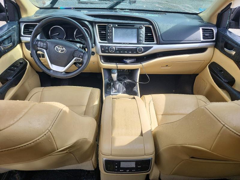 Продаж на аукціоні авто 2018 Toyota Highlander, vin: 5TDKZRFH7JS289019, номер лоту: 54848066