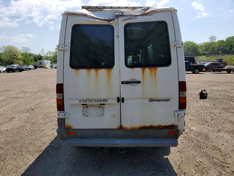 52712116 :رقم المزاد ، WD0PD644065853973 vin ، 2006 Dodge Sprinter مزاد بيع