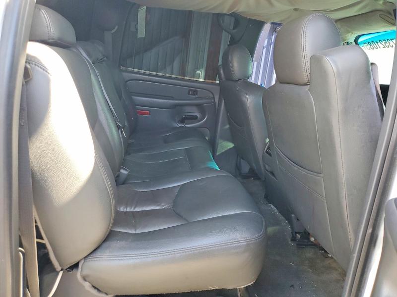 73521085 :رقم المزاد ، 1GTHK23204F231392 vin ، 2004 Gmc Sierra مزاد بيع