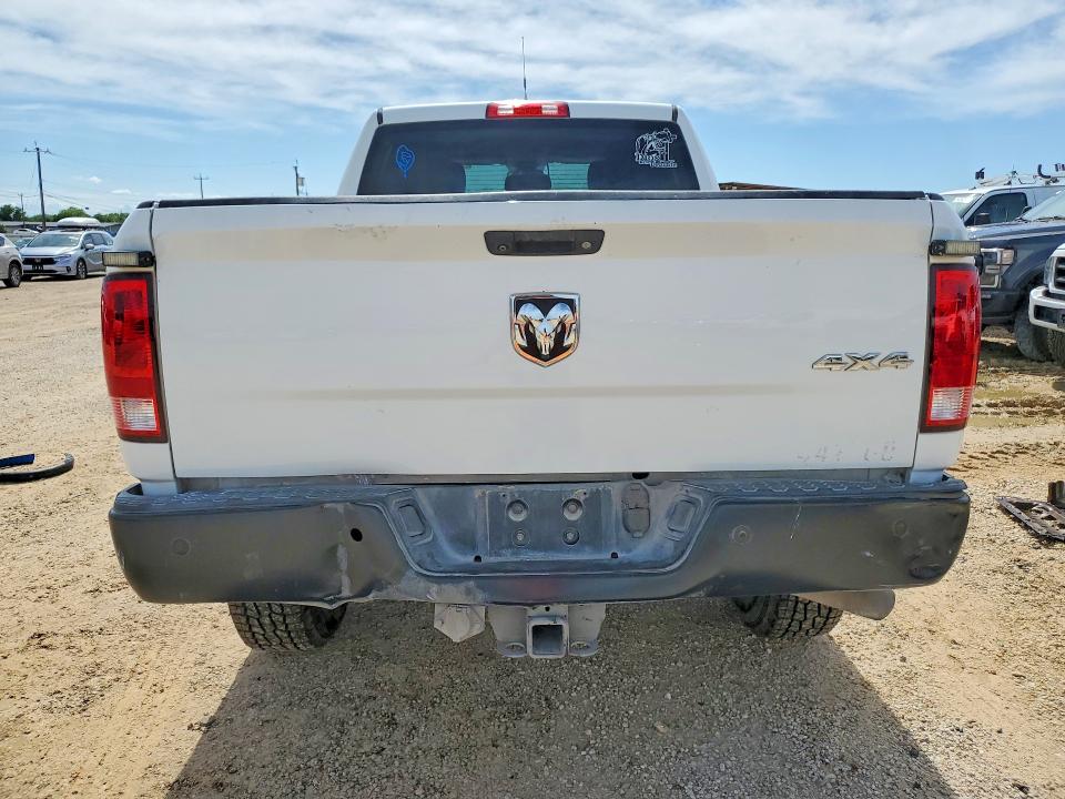 Продажа на аукционе авто 2015 Ram 2500, vin: 3C6UR5CJ4FG705355, номер лота: 54668526