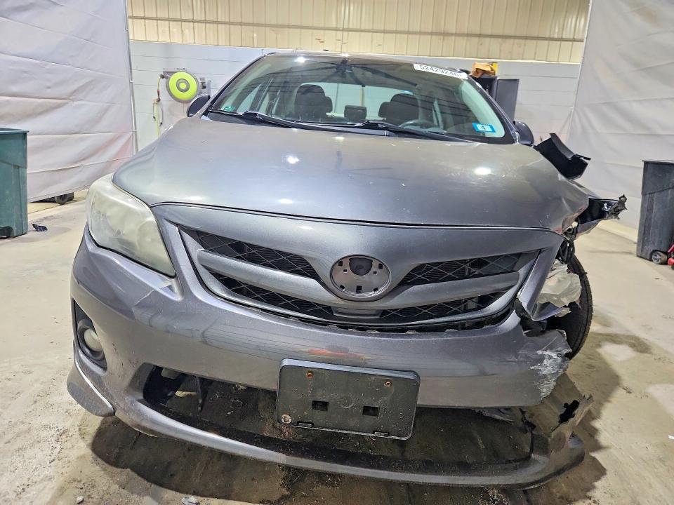52429246 :رقم المزاد ، 2T1BU4EE2CC896806 vin ، 2012 Toyota Corolla مزاد بيع