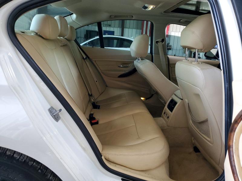 2013 Bmw 328 მანქანა იყიდება აუქციონზე, vin: WBA3B5G59DNS02511, აუქციონის ნომერი: 52882756