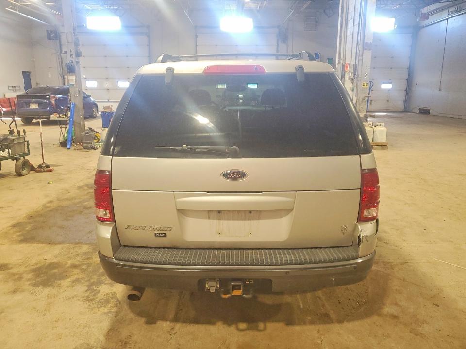 2002 Ford Explorer მანქანა იყიდება აუქციონზე, vin: 1FMDU73W02UC64082, აუქციონის ნომერი: 54410356