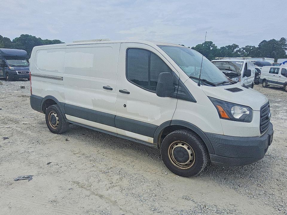2018 Ford Transit მანქანა იყიდება აუქციონზე, vin: 1FTYR1YGXJKA97732, აუქციონის ნომერი: 59229636