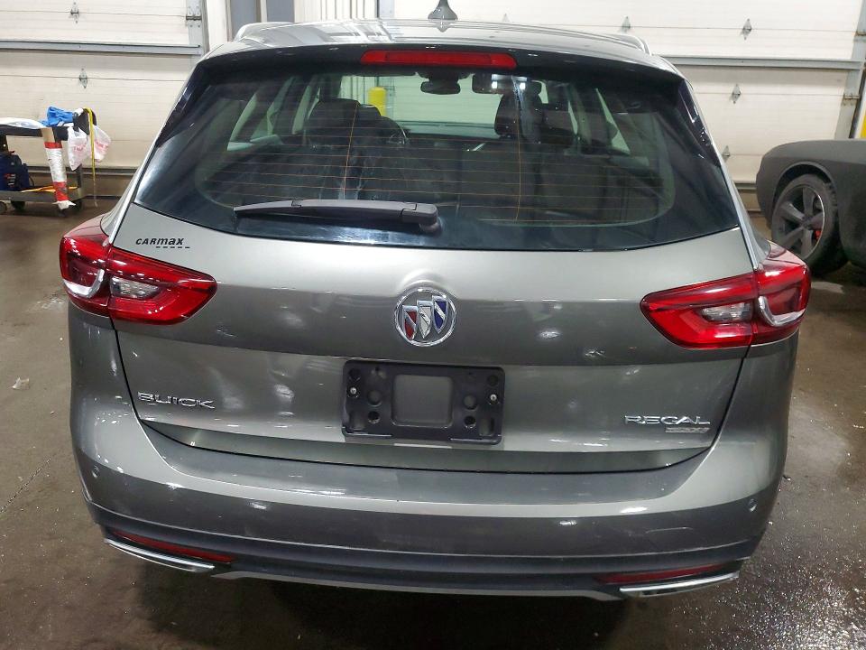 Продажа на аукционе авто 2018 Buick Regal Tourx, vin: W04GU8SX2J1095873, номер лота: 54102406