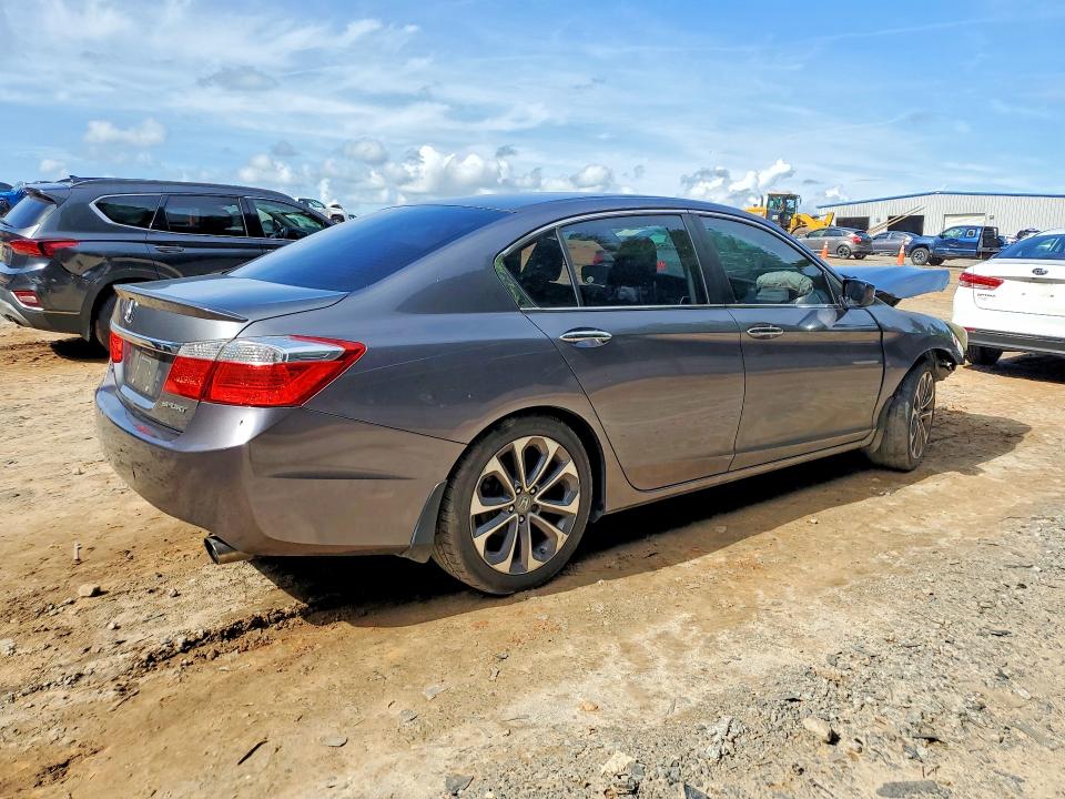 2014 Honda Accord მანქანა იყიდება აუქციონზე, vin: 1HGCR2F50EA100927, აუქციონის ნომერი: 55196366