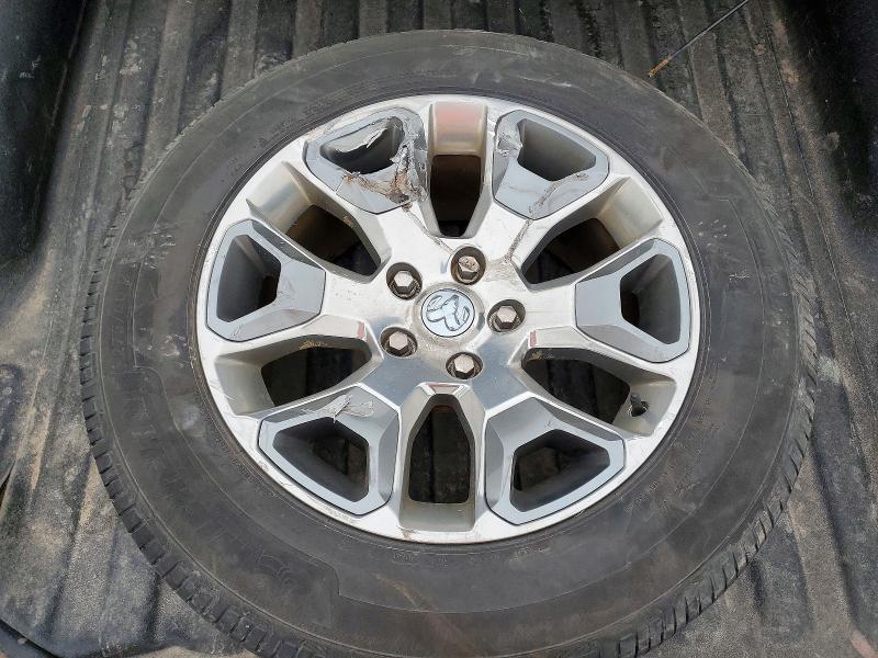 51809756 :رقم المزاد ، 1C6RR7PT4HS855314 vin ، 2017 Ram 1500 مزاد بيع