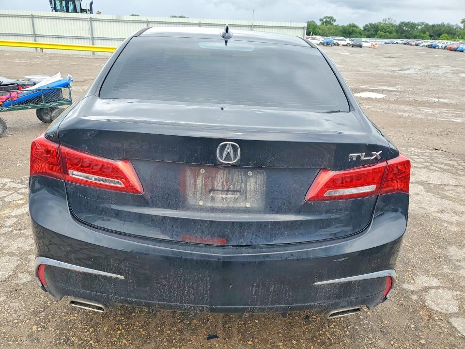 54983556 :رقم المزاد ، 19UUB2F30JA004880 vin ، 2018 Acura Tlx مزاد بيع