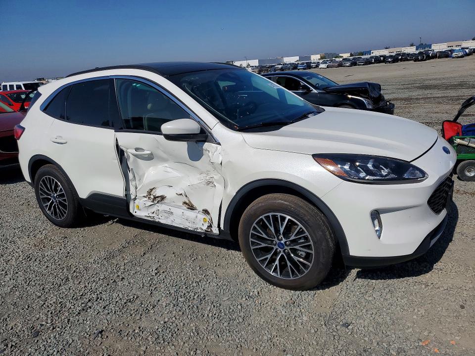 54127926 :رقم المزاد ، 1FMCU0KZXNUB94836 vin ، 2022 Ford Escape مزاد بيع