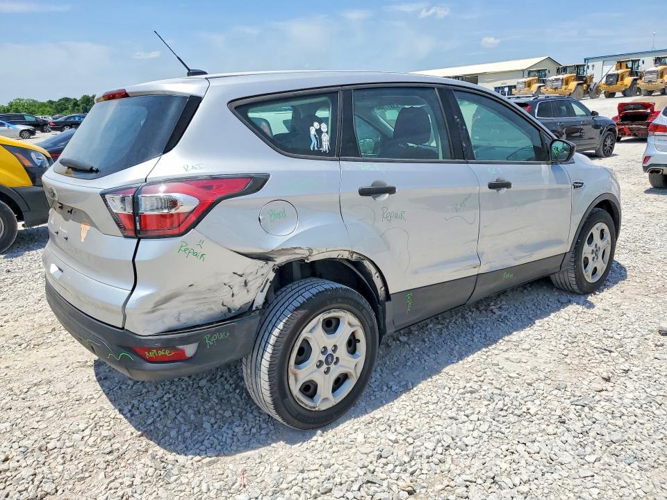 2017 Ford Escape მანქანა იყიდება აუქციონზე, vin: 1FMCU0F7XHUB50638, აუქციონის ნომერი: 53817956