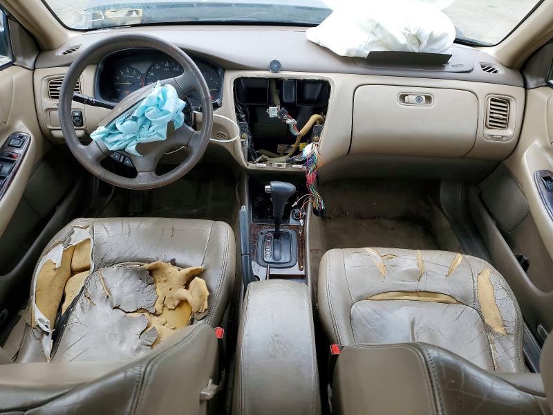 53210966 :رقم المزاد ، 1HGCG1650YA095863 vin ، 2000 Honda Accord مزاد بيع