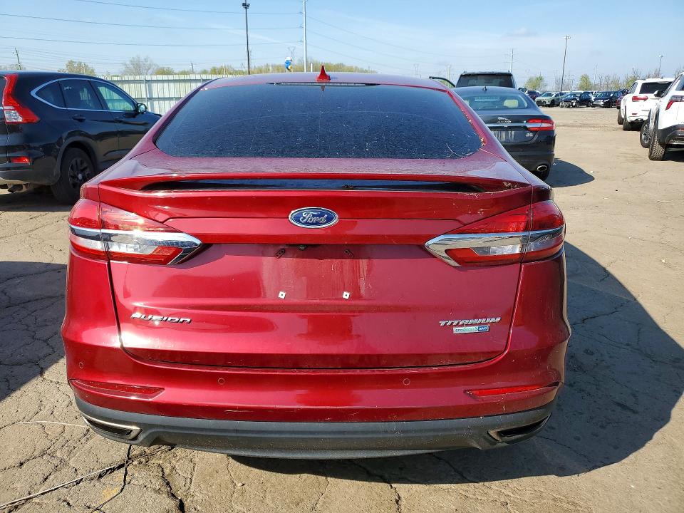 52834356 :رقم المزاد ، 3FA6P0D9XKR184662 vin ، 2019 Ford Fusion مزاد بيع