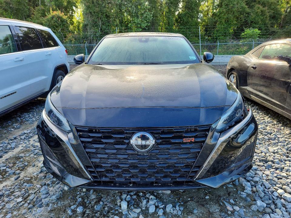 53754076 :رقم المزاد ، 1N4BL4CV5PN387842 vin ، 2023 Nissan Altima مزاد بيع