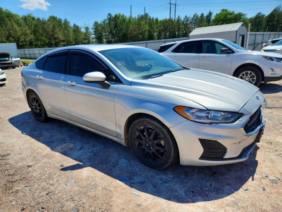 54543936 :رقم المزاد ، 3FA6P0T90KR253344 vin ، 2019 Ford Fusion مزاد بيع