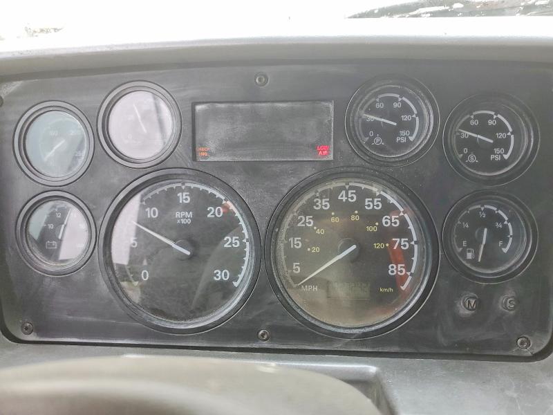 2006 Sterling Truck Lt8500 მანქანა იყიდება აუქციონზე, vin: 2FZHAWDC76AW72967, აუქციონის ნომერი: 55159936