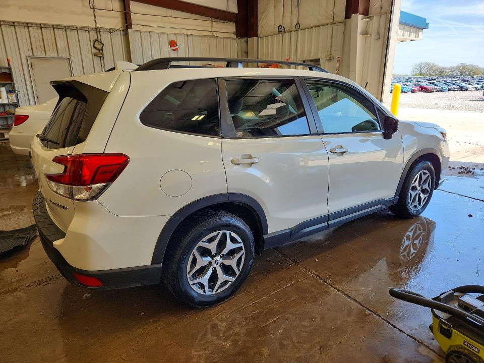 2020 Subaru Forester მანქანა იყიდება აუქციონზე, vin: JF2SKAJC9LH468950, აუქციონის ნომერი: 52322776