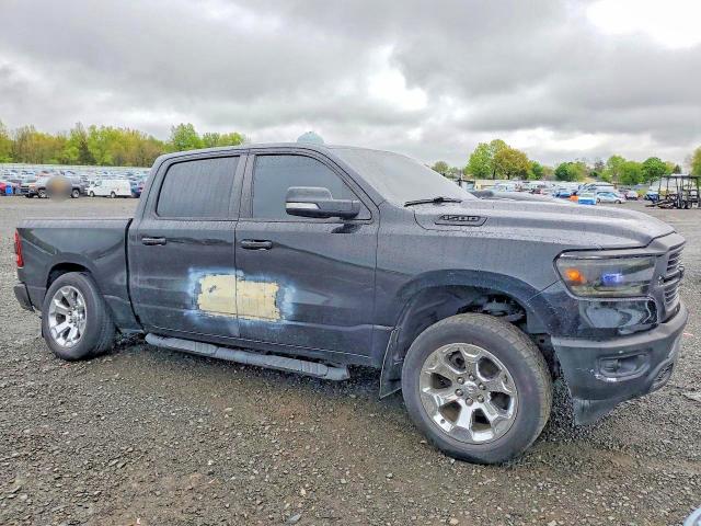 51703586 :رقم المزاد ، 1C6RRFFG3MN747855 vin ، 2021 Ram 1500 مزاد بيع