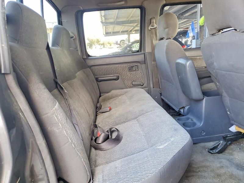 Auction sale of the 2000 Nissan Frontier, vin: 1N6ED27Y4YC369646, lot number: 55531466