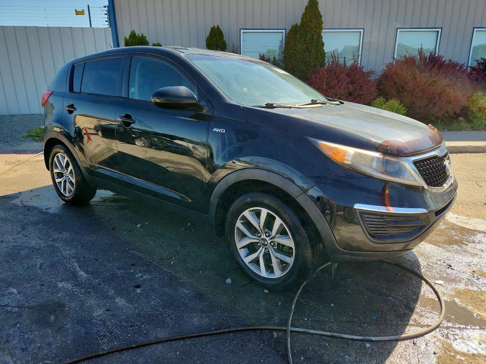 52163876 :رقم المزاد ، KNDPBCAC2G7871258 vin ، 2016 Kia Sportage مزاد بيع