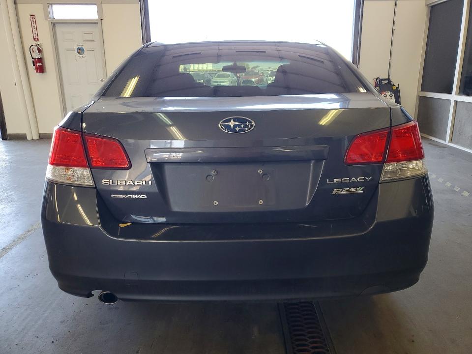 2010 Subaru Legacy 4d 4wd მანქანა იყიდება აუქციონზე, vin: 4S3BMBC65A3228309, აუქციონის ნომერი: 52876496
