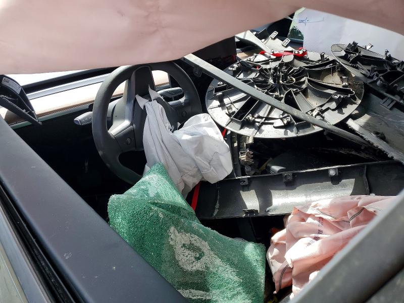 Продажа на аукционе авто 2025 Tesla Model Y, vin: 7SAYGDEE8SF263595, номер лота: 52310516